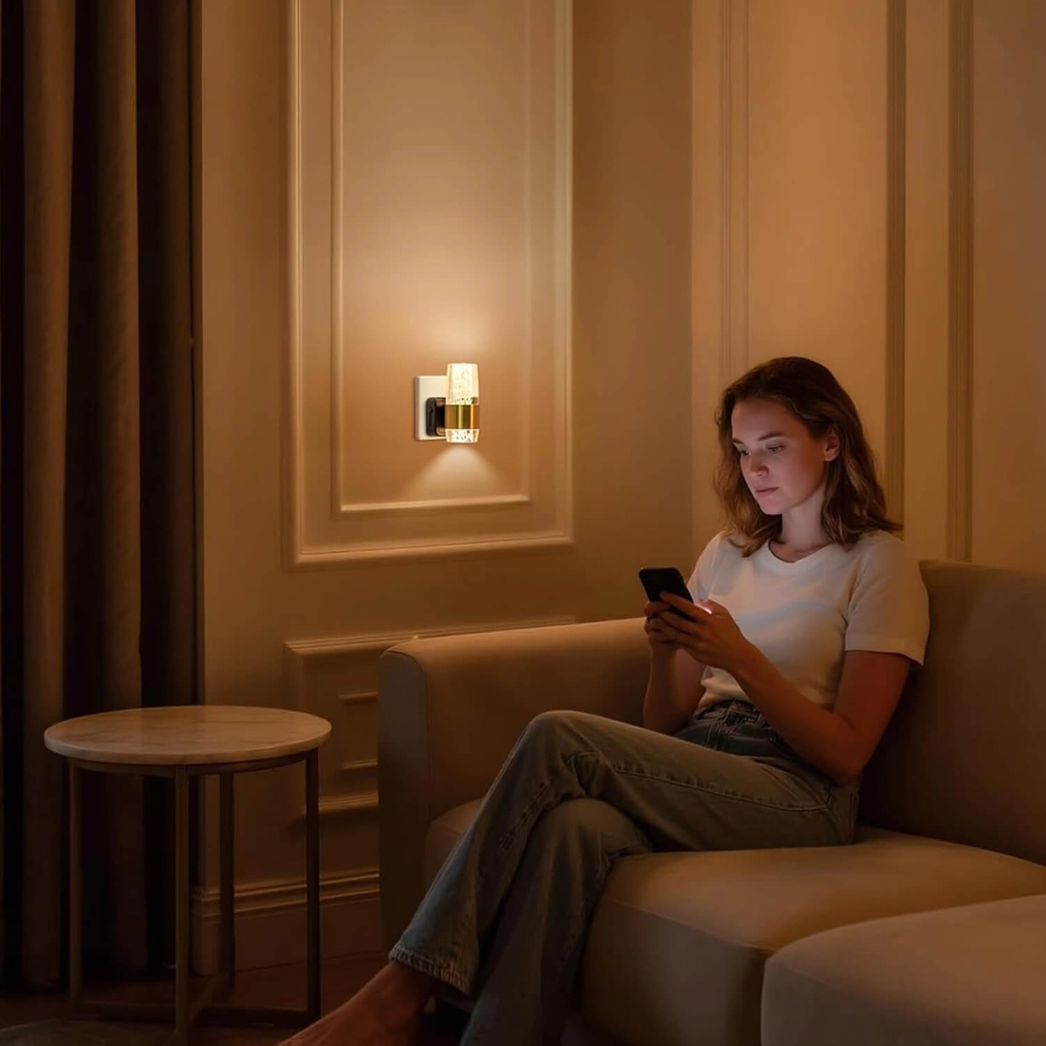 Automatic Light Sensor LED Night Light: Brass Glass Wall Plug-in, Dusk-to-Dawn Warm White Lighting – Gentle Ambient Light for Living Room, Bedroom