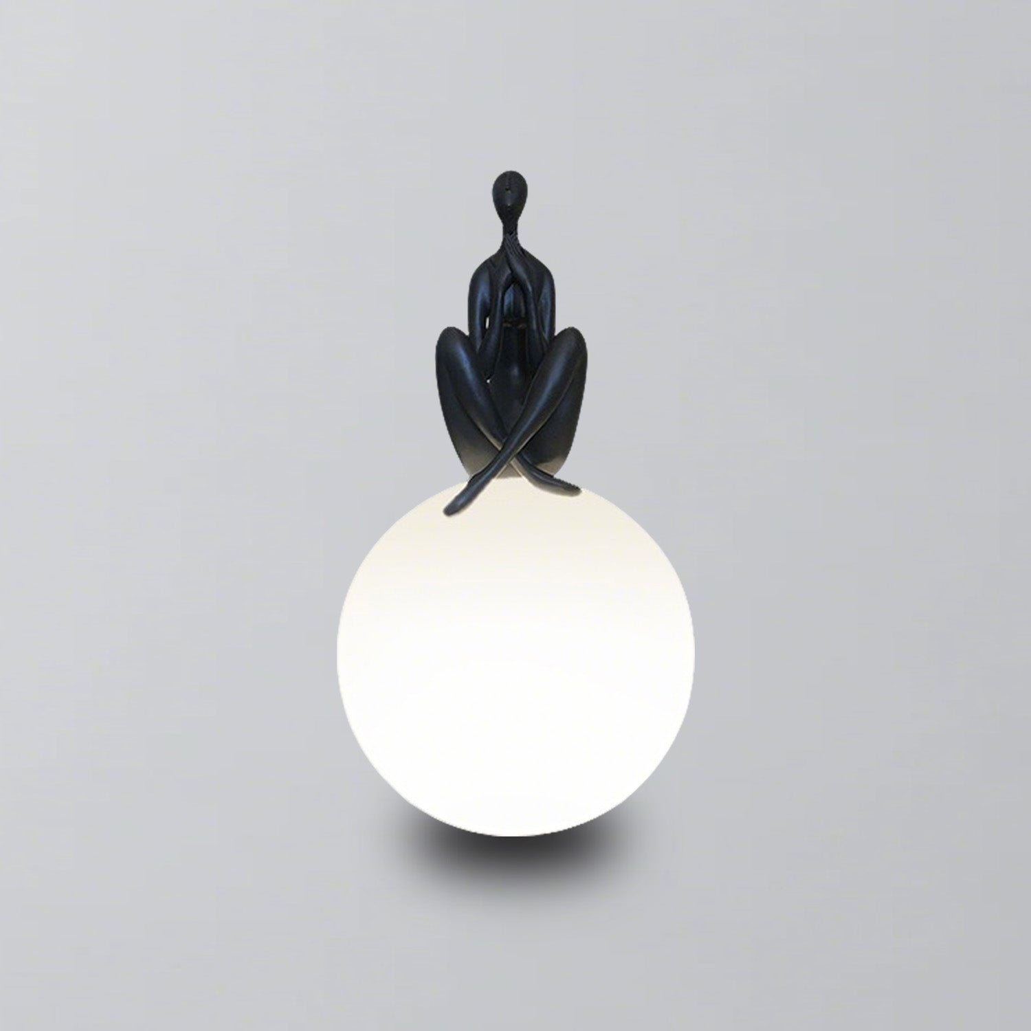Coolilumi Creative Human Figurine Globe Table Lamp