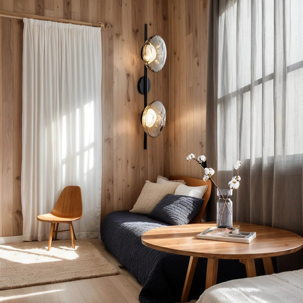 Scandinavian Cozy Nook Wall Sconce: Modern Amber Glass Double Head, Black Metal Frame – Soft Ambient Glow for Reading Corner, Bedroom Nook