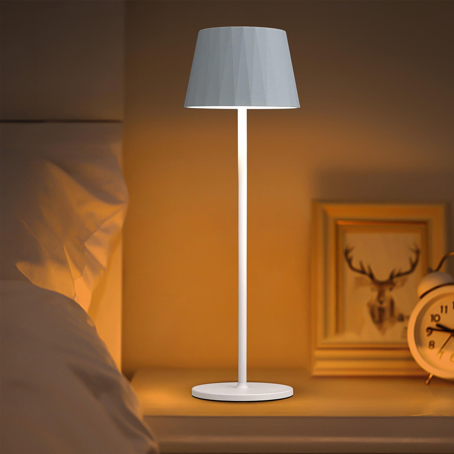 Modern White Fabric Shade LED Floor Lamp: Soft Ambient Glow for Cozy Bedroom, Minimalist Design – Perfect for Bedside Reading, Living Room Corner